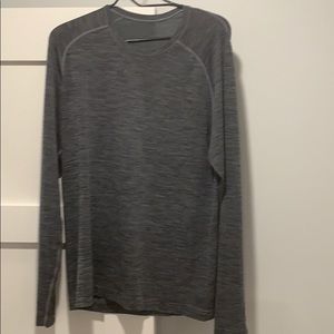Lululemon Metal Vent Tech Surge